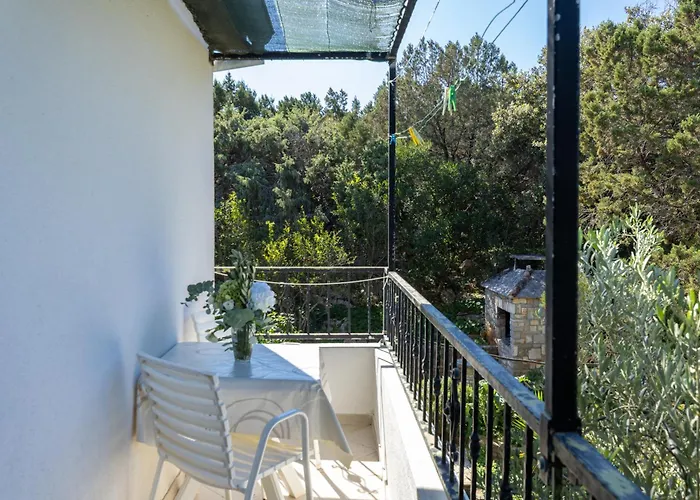 Rubin * Zastražišće