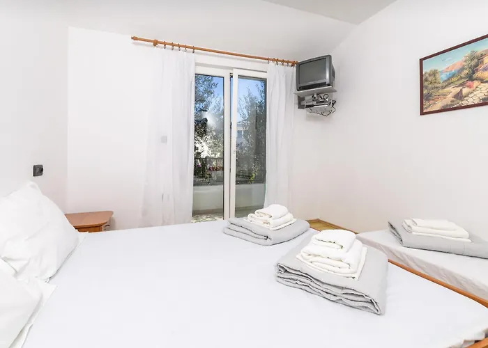 Rubin * Zastražišće