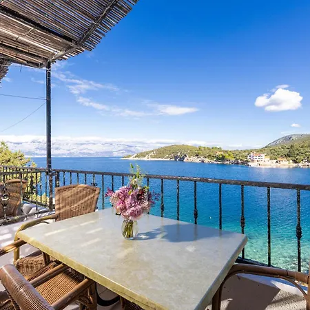 Rubin * Zastražišće