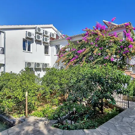 Rubin شقة Zastražišće